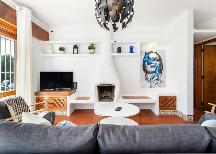 Tac - Oura 阿尔布费拉